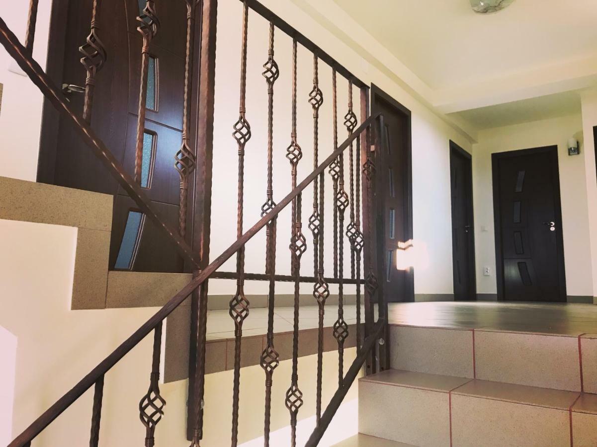 فندق Casa Bucurr Afumaţi المظهر الخارجي الصورة